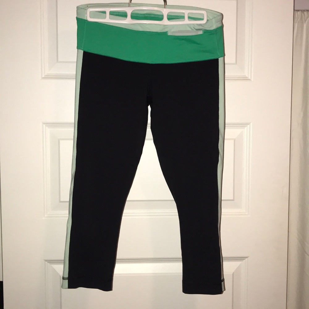 🍋Women’s Lulu Lemon cropped leggings🍋